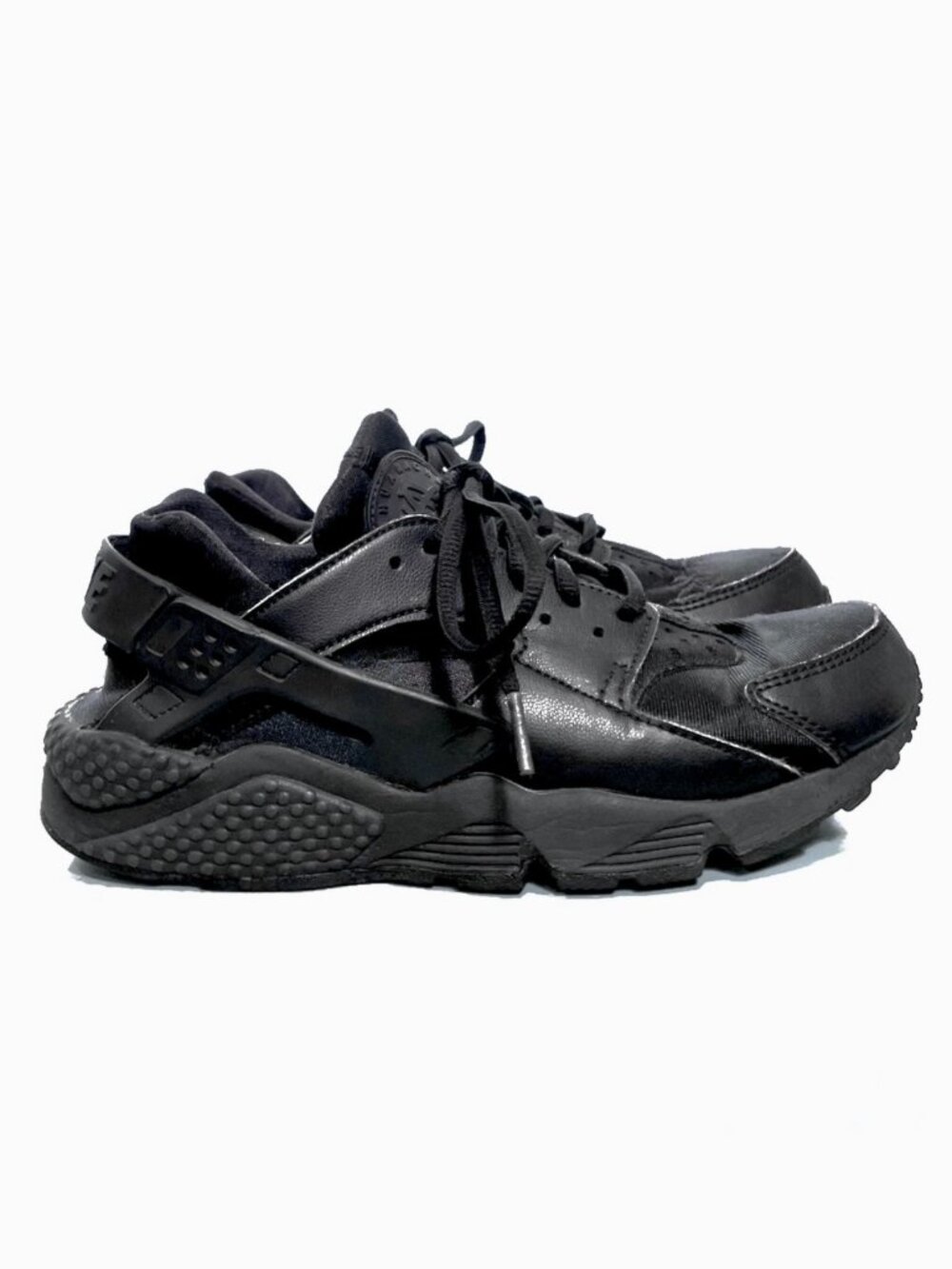 NIKE AIR Women’s Triple Black Hurrache Sneakers size 7.5